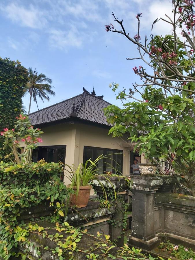Gede Private Villa