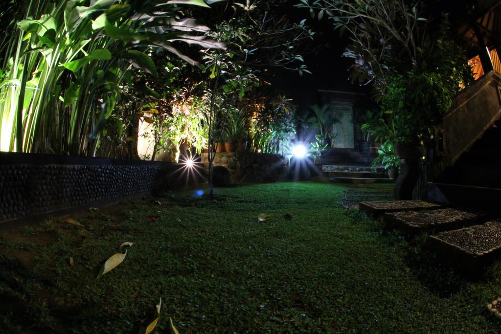 Gede Private Selemadeg (Bali)