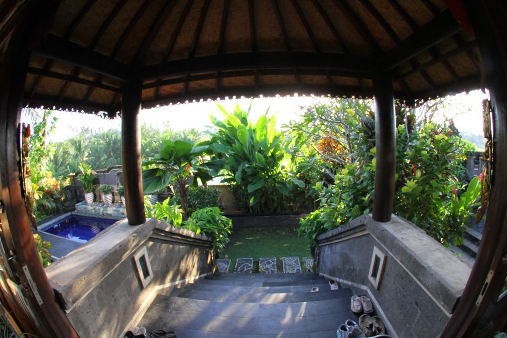 Gede Private Villa *