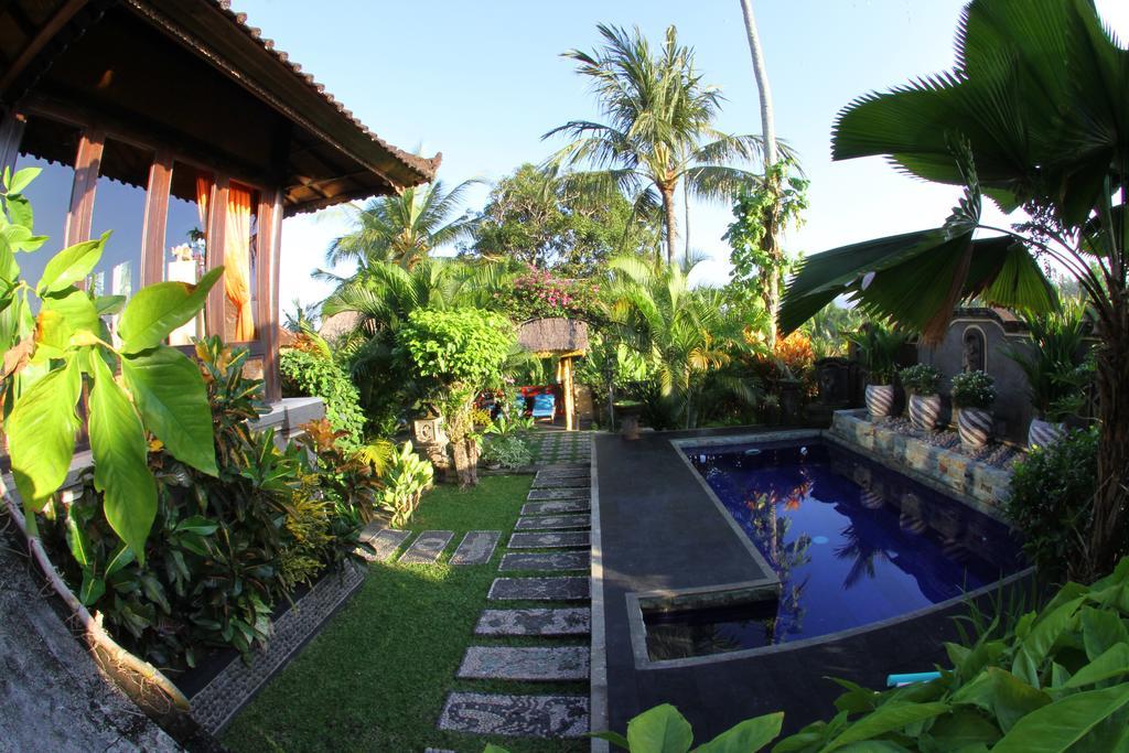 Gede Private Villa