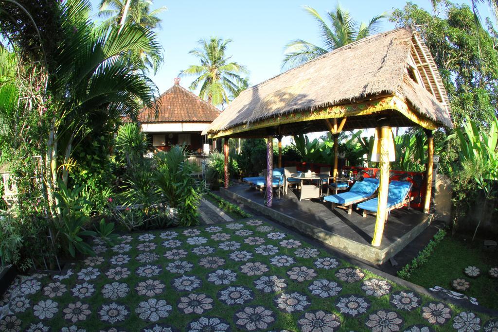Gede Private * Selemadeg (Bali)